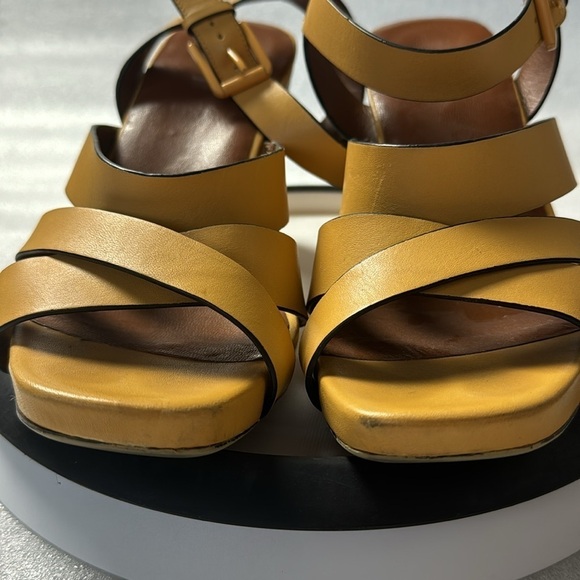 Naturalizer Julisa Heels Sandals 8.5 WIDE Yellow Bright Summer Leather - Picture 11 of 11